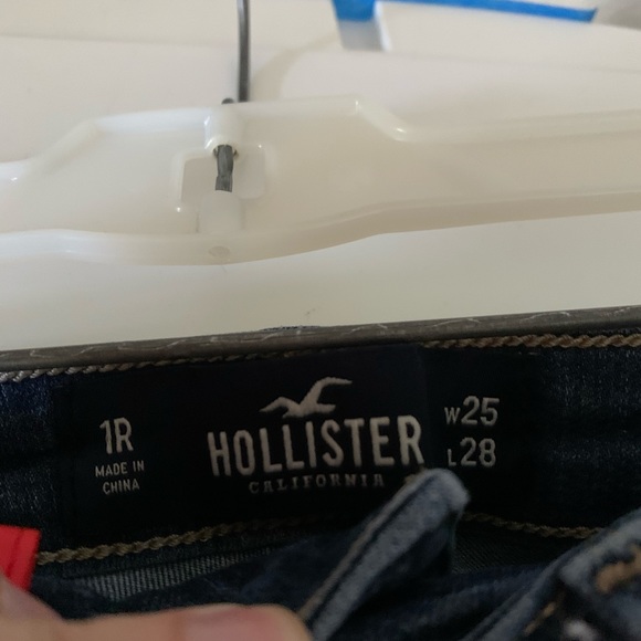 Hollister skinny jeans - Picture 3 of 3